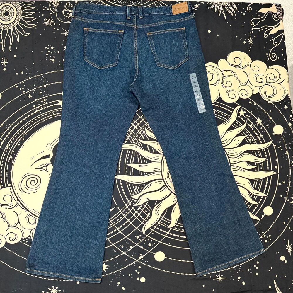 Eddie Bauer Jeans Womens 14 Blue Cotton Denim Bootcut Classic Faded Workwear - Picture 2 of 6